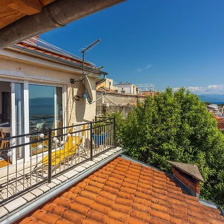 Apartment Atemberaubendes Direkt Am Gelegen Mit Meerblick, Klima, Wifi