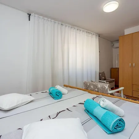 Atemberaubendes Direkt Am Gelegen Mit Meerblick, Klima, Wifi *