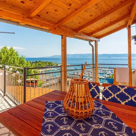 Atemberaubendes Direkt Am Gelegen Mit Meerblick, Klima, Wifi Apartman *