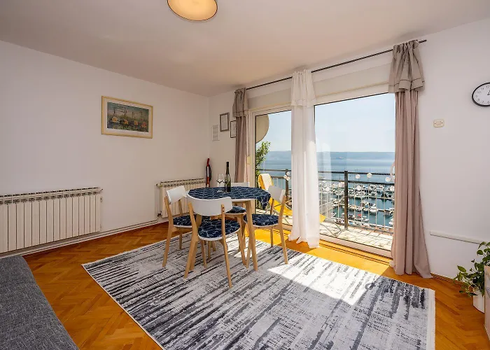 Atemberaubendes Direkt Am Gelegen Mit Meerblick, Klima, Wifi